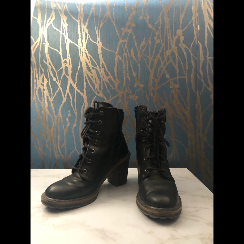 Women’s Black Combat Boot - image 4